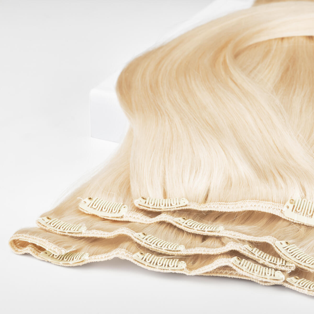 Clip-on set 7 pieces 10.8 Light Blonde 60 cm