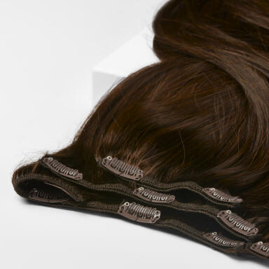 Classic Clip-ins Straight / Medium Volume / 7 pieces 2.3 Chocolate Brown 60 cm